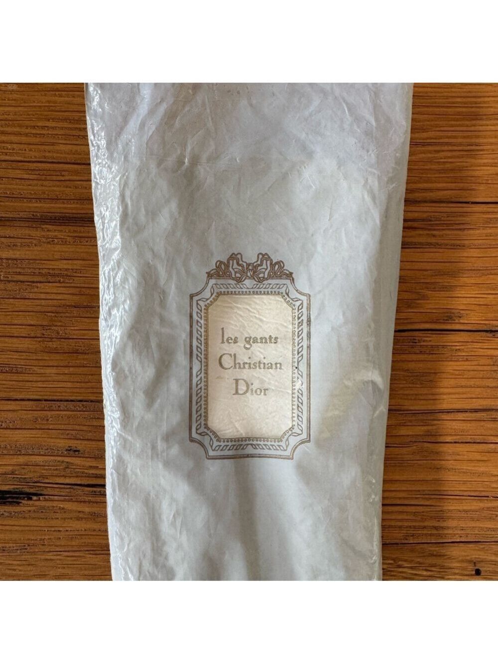 Christian Dior Vintage White Gloves - Picture 2 of 8